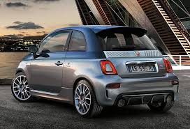 Fiat 500 Abarth 695 Rivale Celebrates 175 Years Of Riva S Luxury Sailing Fiat Cars Fiat 500 Fiat