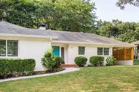 Maybe you would like to learn more about one of these? This Midcentury Ranch Renovation Will Blow Your Mind Hgtv