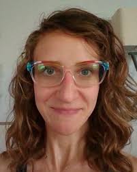 Kim Reitz's Instagram, Twitter & Facebook