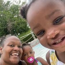 ✨️ Bronaza Fitzgerald ✨️ Cuttin up with the back bend💥💪🏾💥 📸 Vince Artz  📸