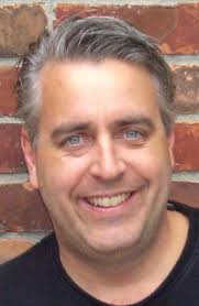 Andrew Pflaum's Instagram, Twitter & Facebook