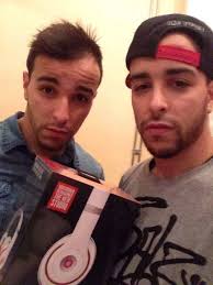 Profile for Yacine en Zakaria Ouchchen