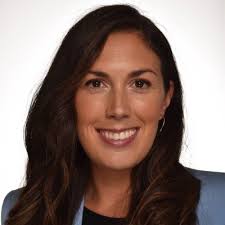 I'm so happy to share this news with you: I'm starting a Master's degree in  Big Data and Business Analytics at IE! I'm excited to take