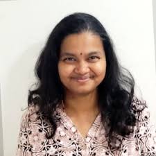 Delighted to have Larry Wilk, Former VP at Disney to discuss the Disney  case in my Executive MBA class.