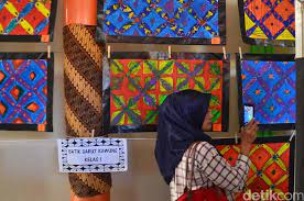 Keren Beragam Motif Batik Karya Siswa Sd Dipamerkan