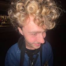 Andre Long's Instagram, Twitter & Facebook