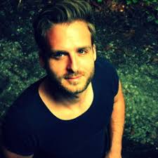 Stream Dennis Alexis music