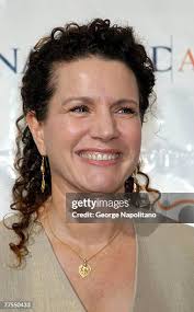 73 Susie Wall Photos & High Res Pictures