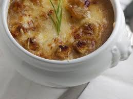 Soupe A L Oignon Au Vin Blanc Recette En 2020 Soupe A L Oignon Recettes De Cuisine Idee Repas Facile