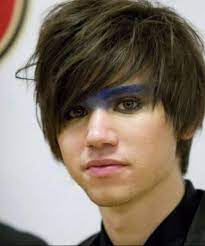 Before doing anything silly, get enlightened on the knowledge of true emo hairstyle. 45 Modern Emo Hairstyles For Guys That Want That Edge Menhairstylist Com