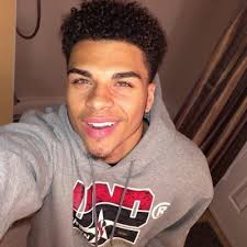 Deante Williams (@DeanteBWilliams)