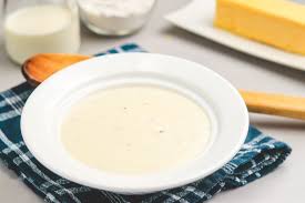 How To Make A Basic White Sauce Bechamel Recipe Seasoning Recipes Bechamel Sauce White Sauce