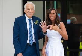 Fotos da martina pelada this woman is enthusiastic and