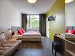 They offer appropriate apartments and common rooms, individual assistance, cultural. 3 Sterne Hotel Meininger Hotel Berlin Mitte Humboldthaus In Mitte Berlin Deutschland