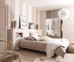 Aussi chic est la chambre blanche et beige. Epingle Sur Deco