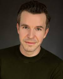 Edith Markham's Instagram, Twitter & Facebook