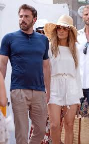 Maybe you would like to learn more about one of these? Jennifer Lopez And Ben Affleck Take Their Love To Capri During Getaway E Online Deutschland