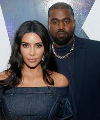 Kim kardashian west has shared a message about her husband kanye west and mental health. çŸ›ç›¾æ— è§£ å¡æˆ´çŠä¾ƒçˆ·è¢«æ›æ­£åœ¨åŠžç†ç¦»å©šæ‰‹ç»­ å¡æˆ´çŠ æ–°æµªå¨±ä¹ æ–°æµªç½'
