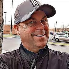 Kyle Auer's Instagram, Twitter & Facebook