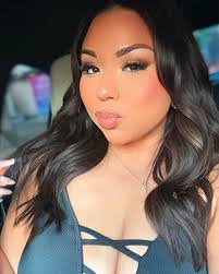 Hey beauty lovers! I'm Vanessa Ceja, your go-to Licensed Esthetician based  in Suisun City, CA—serving all of Solano & Napa County and the Bay Area  with luxury, results-driven beauty services. Will travel