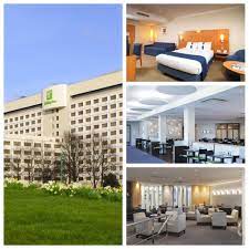Transport to the rental station. Holiday Inn M4 J4 Heathrow