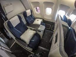 The airline offered a scheduled service to algeria and morocco in africa and to belgium, france, italy, netherlands, luxembourg, portugal, spain and the united kingdom in europe. Tap Portugal A330 200 Business Class Lisbon To Toronto Sanspotter