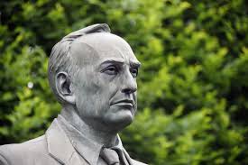 The Power Broker' at 50 — and what author Robert Caro is still uncovering :  NPR