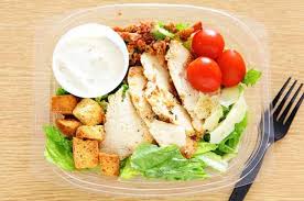 Menu diet saat puasa selanjutnya yang wajib ada di atas meja makan adalah sup ayam. Menu Buka Puasa Yang Cocok Untuk Kamu Yang Sedang Diet