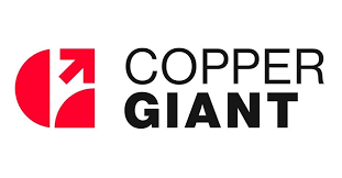  Copper Giant Resources Corp. con una imagen de fondo de su proyecto Mocoa en los Andes colombianos