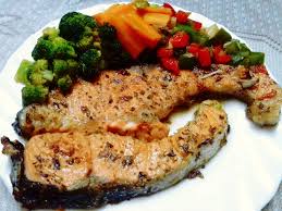 Ikan salmon bisa di ganti dengan ikan tenggiri, ikan. Ikan Salmon Masak Apa Sedap