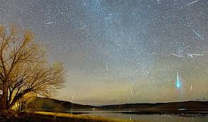 Sky watchers, even in parts of charlotte, should see meteors streaking across the sky early wednesday in what nasa calls the biggest such cosmic event of the year. Saudi Skywatchers Ready To Catch A Falling Star Arab News