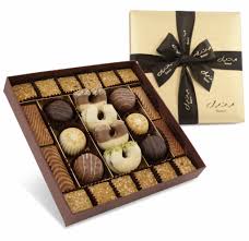 Average rating:0out of5stars, based on0reviews. Biscuits Assortment In Cassandra Square Gift Box 26 Pieces Bateel Usa