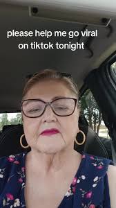 ineedfollowers #helpagirlgetenoughfollowerstogoviral #helpagirlgeteno...
