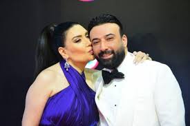 > < بعد تداول تعليقاتها عن الحجاب بشكل خاطئ، الأمر الذي عرضها للانتقادات عبر مواقع التواصل الاجتماعي، أوضحت الفنانة عبير صبري، في اتصال هاتفي مع برنامج. Ù…ÙˆÙ‚Ø¹ Ø®Ø¨Ø±Ù†ÙŠ Ø²ÙˆØ¬ Ø¹Ø¨ÙŠØ± ØµØ¨Ø±ÙŠ ÙŠÙØªØªØ­ Ù…Ø³Ø¬Ø¯Ø§ ÙÙŠ ØªØ§ÙŠÙ„Ù†Ø¯