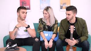 Cuando el director del videoclip nos dice que nos pongamos interesantes 🤣 ya vieron #esclavodetusbesos feat. Destapate Con Kika Ft Manuel Turizo Y Julian Turizo Facil By Kymco Youtube