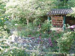 Le Jardin Des Sambucs Le Jardin En 2020 Jardins Entretien Du Jardin Tourisme Durable