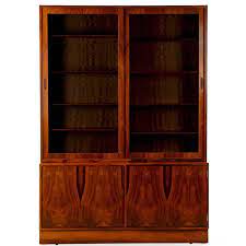 An outstanding addition to your dining room. Danish Mid Century Modern Rosewood Bookcase Display Cabinet Poul Hundevad At 1stdibs