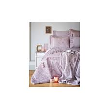 Bu ürün karaca züccaci̇ye tarafından gönderilecektir. Karaca Home Gul Kurusu Yatak Ortusu