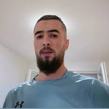 Bone Tagg Personin Kamarier Që ti e njeh dhe thuaj Neser du tem Sherbejsh  tej Ene tem Qerasish me ni Drek