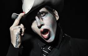 Ever since the minimally talented manson hit it big with his cover of the. Musikblog Marilyn Manson Label Beendet Zusammenarbeit