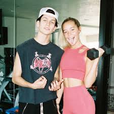 Using a piece of stiff cardboard, trace a circle that is several inches larger than the diameter of your head. A Day In The Life Of A Stylist To The Tiktok Stars Including Lil Huddy Vogue