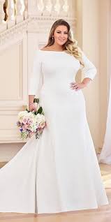 Long sleeve simple casual long sleeve wedding dresses. 27 Graceful Plus Size Wedding Dresses Wedding Dresses Guide Plus Size Wedding Dresses With Sleeves Plus Wedding Dresses Wedding Dresses Plus Size