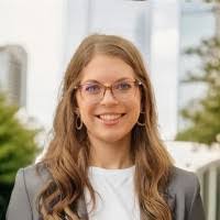 Erika Akers's Instagram, Twitter & Facebook