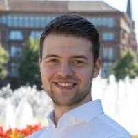 800+ "Krömer" profiles