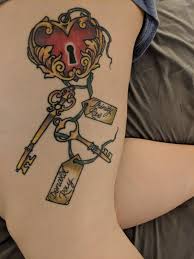 Couples get it carved on their body parts as a simile for proverb key to my heart. Women S Key To My Heart Tattoo Novocom Top