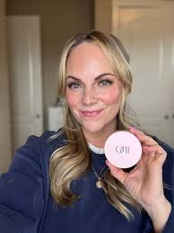 Makeup Application Tips for Different Face Shapes