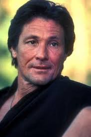 Reparto de Blackjack (película 1978). Dirigida por John Evans