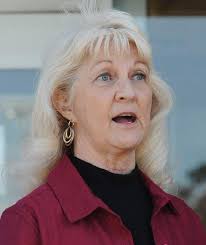 Oakley councilwoman is asked to resign