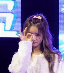When You See These Personal Moments Idols Shared With Their Fans You Ll Die Of Jealousy Lee Sung Kyung Korean Girl Groups Sung Kyung