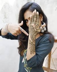 Stylish punjabi hands mehndi designs free download. 25 Gorgeous Back Hand Mehndi Designs 2021 Styles At Life